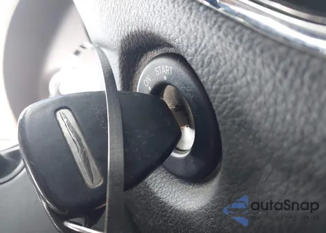 2011 Chrysler 200 Limited from USA, damaged, VIN 1C3BC2FG3BN580158